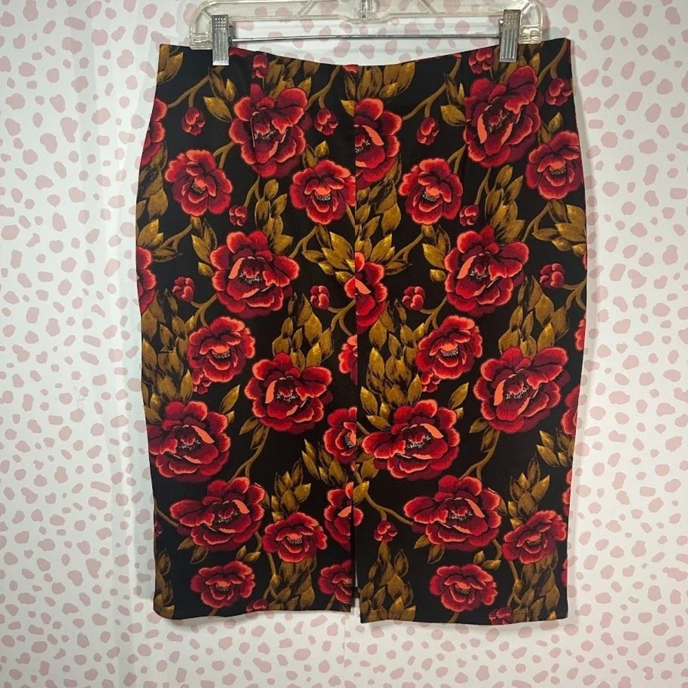 NYCC New York Clothing Co‎ Skirt Womens L Black Floral Pencil Rose Academia Goth